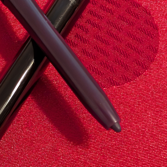 💜 Vivid Violet I-care Waterproof Eyeliner Laura Geller 🆕 Purple Eyeliner - Picture 5 of 7